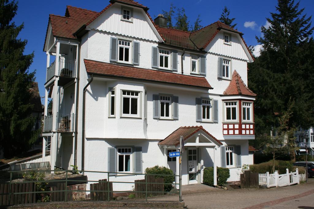 Gaestehaus Villa Lina Bad Herrenalb Bagian luar foto