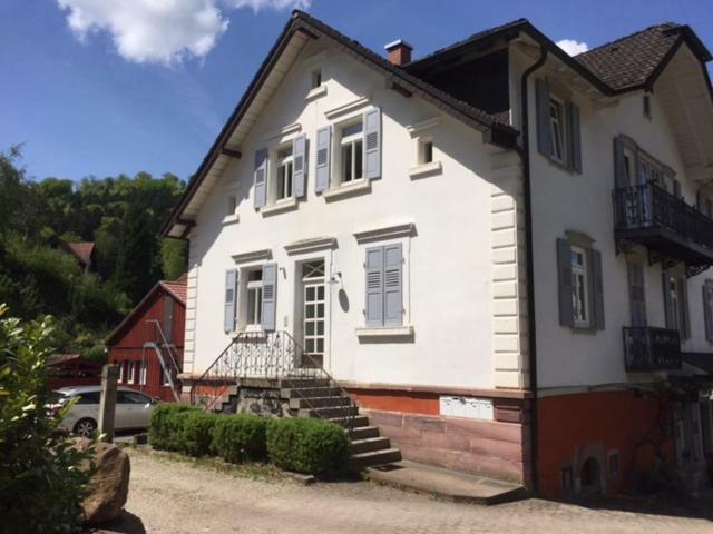 Gaestehaus Villa Lina Bad Herrenalb Bagian luar foto